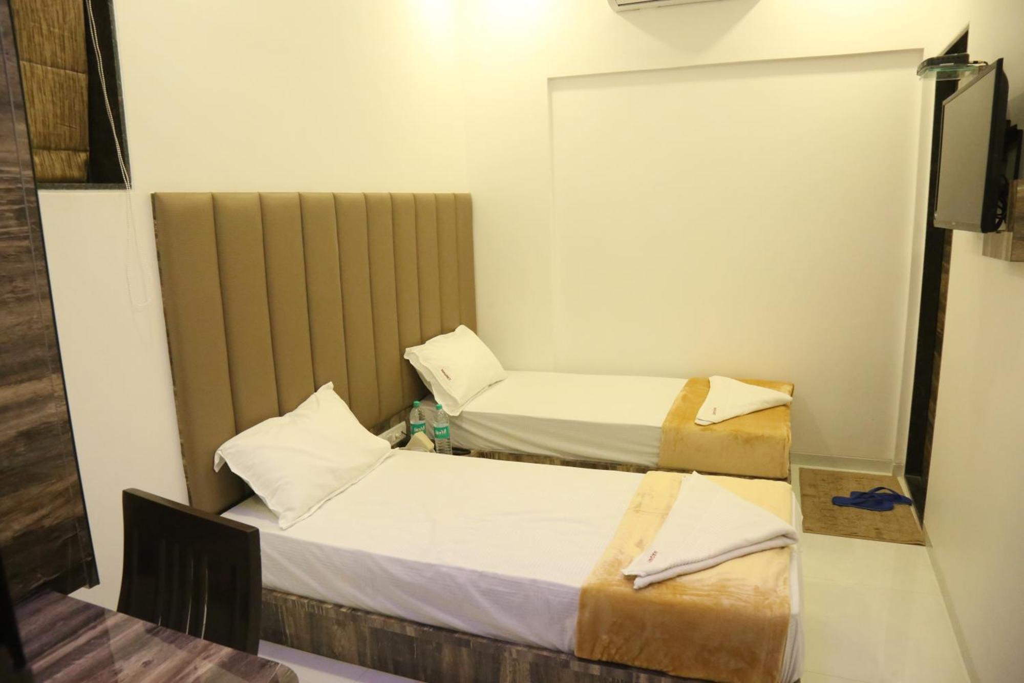 Hotel Magnum Airport T-2 Bombaj Zewnętrze zdjęcie