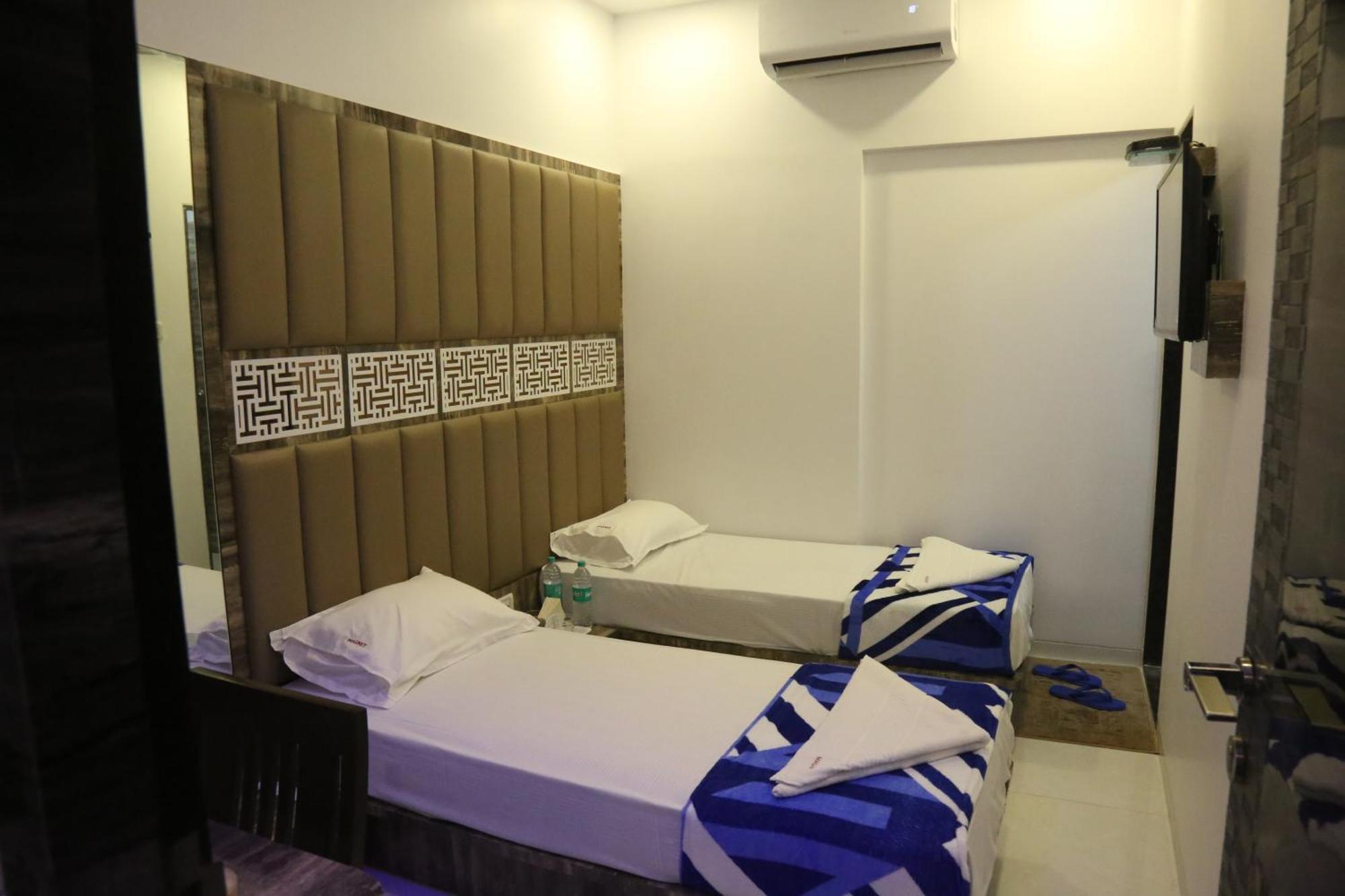 Hotel Magnum Airport T-2 Bombaj Zewnętrze zdjęcie