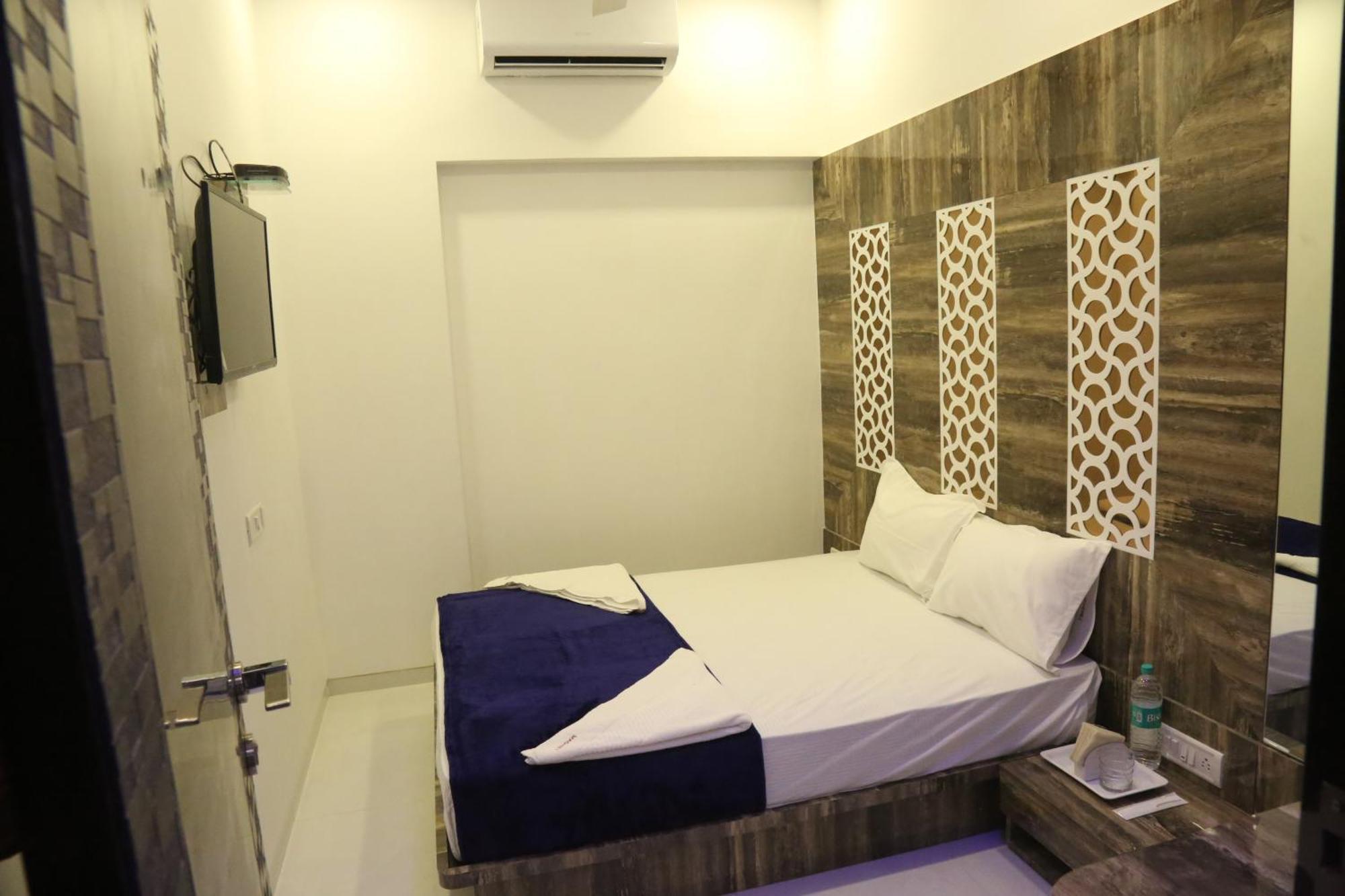 Hotel Magnum Airport T-2 Bombaj Zewnętrze zdjęcie